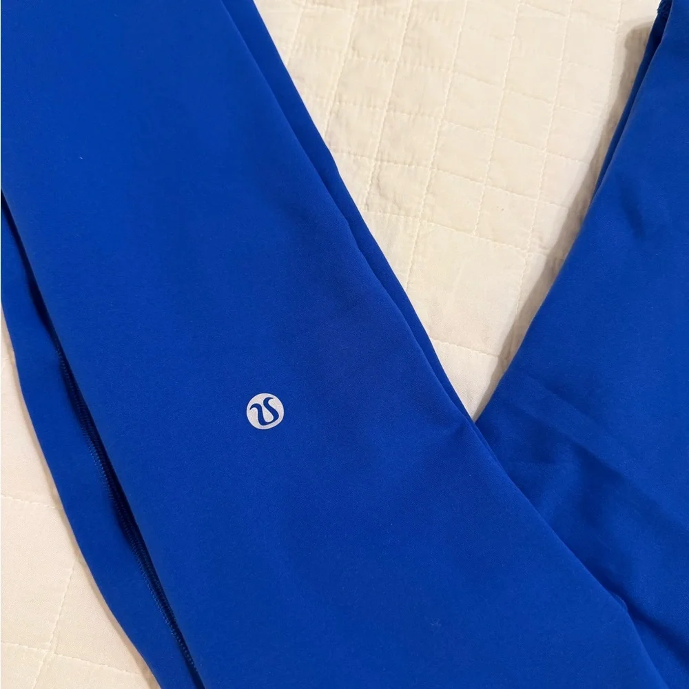 Lululemon Wunder Train Tights 25” - Picture 2 of 6